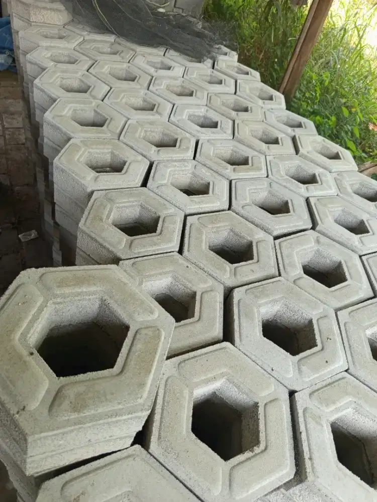 Gress Blok paving rumput