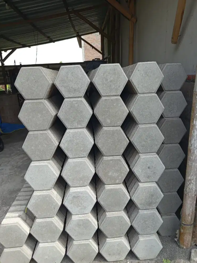 Paving segi-6 manual berkualitas.