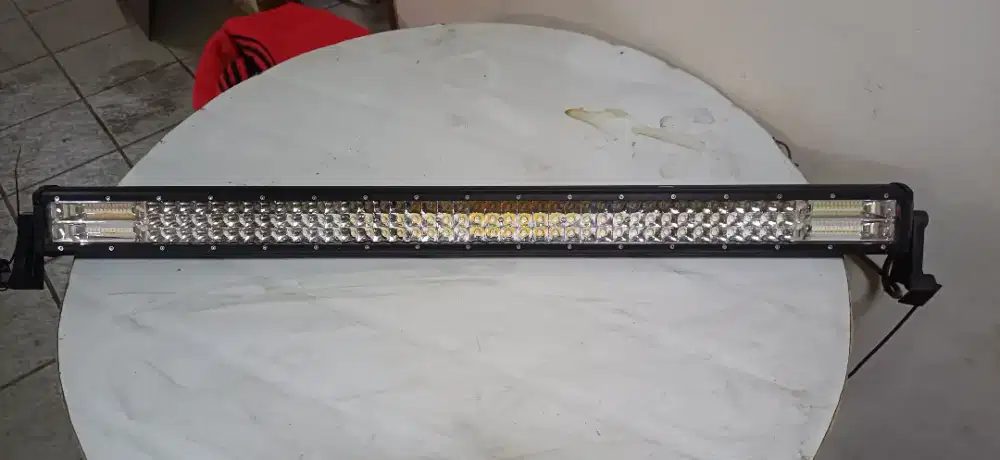 lampu LED Bar putih