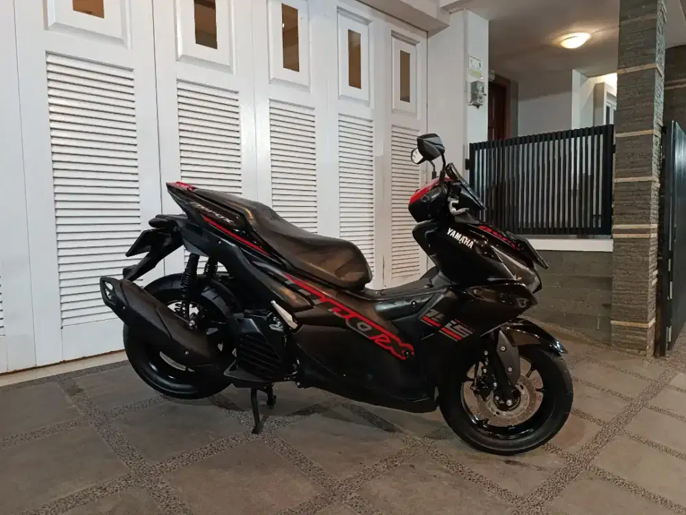 Yamaha aerox tahun 2022 istimewa