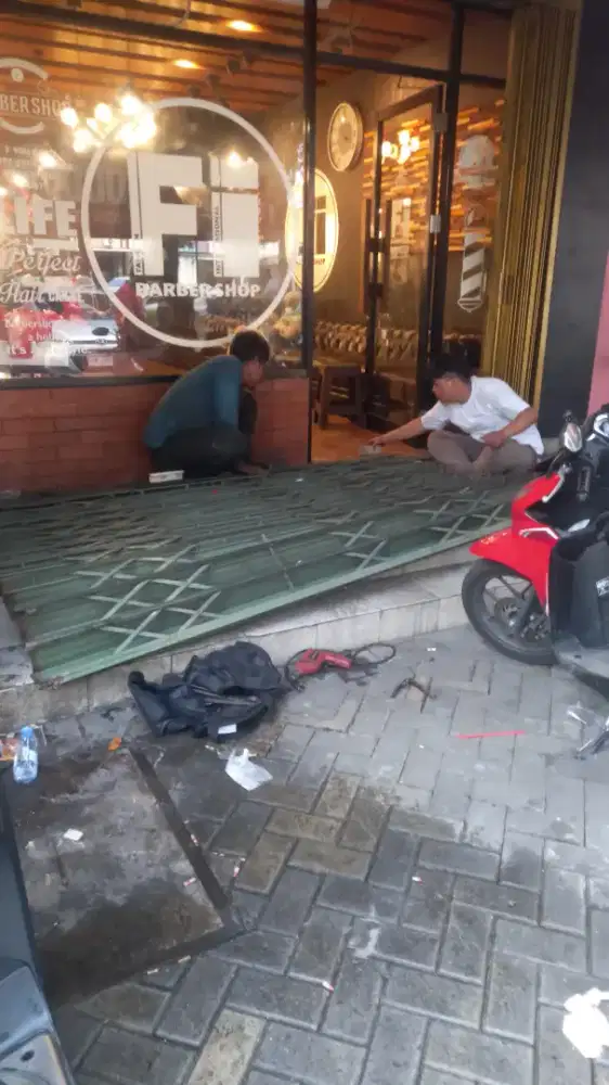 Tukang ahli rolling door folding gate murah