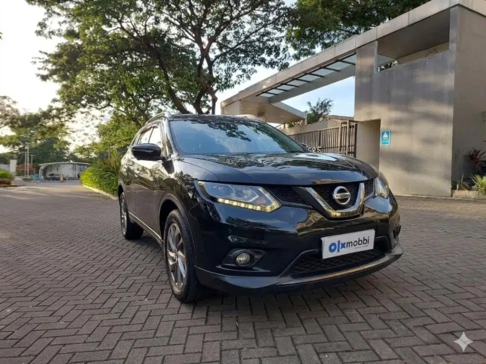 DP Murah Nissan X-Trail 2.5 Bensin-AT 2017 CSOYB