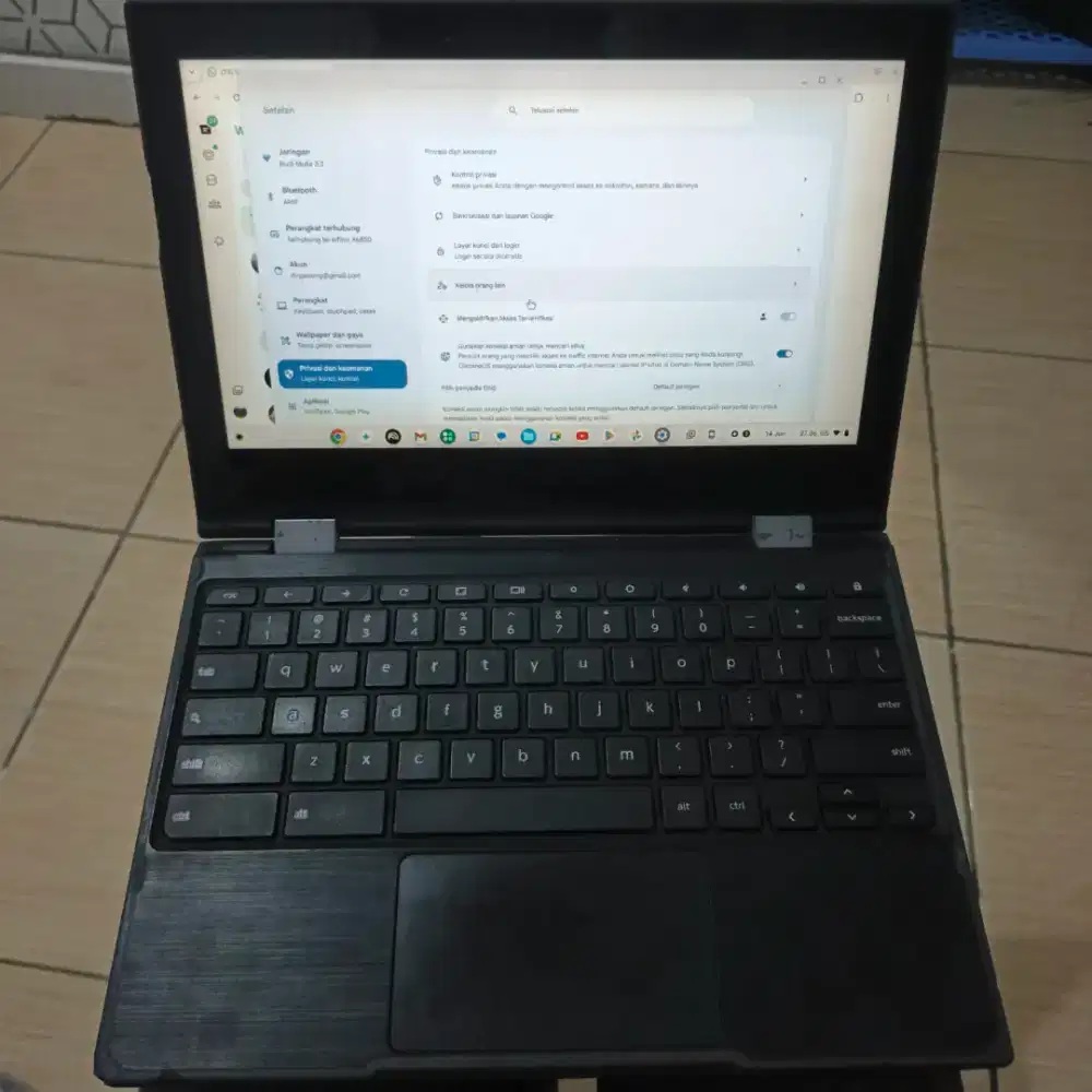 Laptop Chromebook Chrome OS