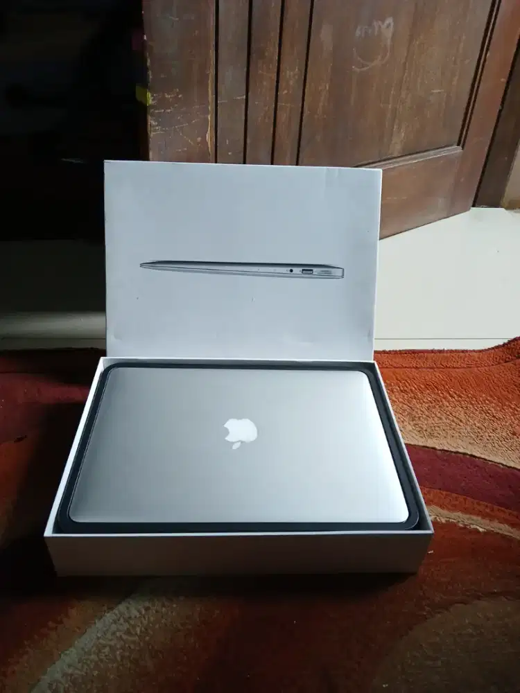 Macbook Air 13-inch.2017 fullset ibox