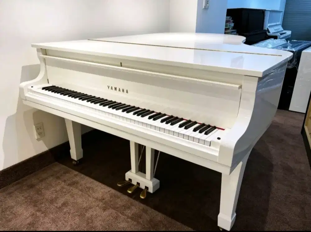 Yamaha  grand piano G5E Bulit up Japan kualitas terbaik
