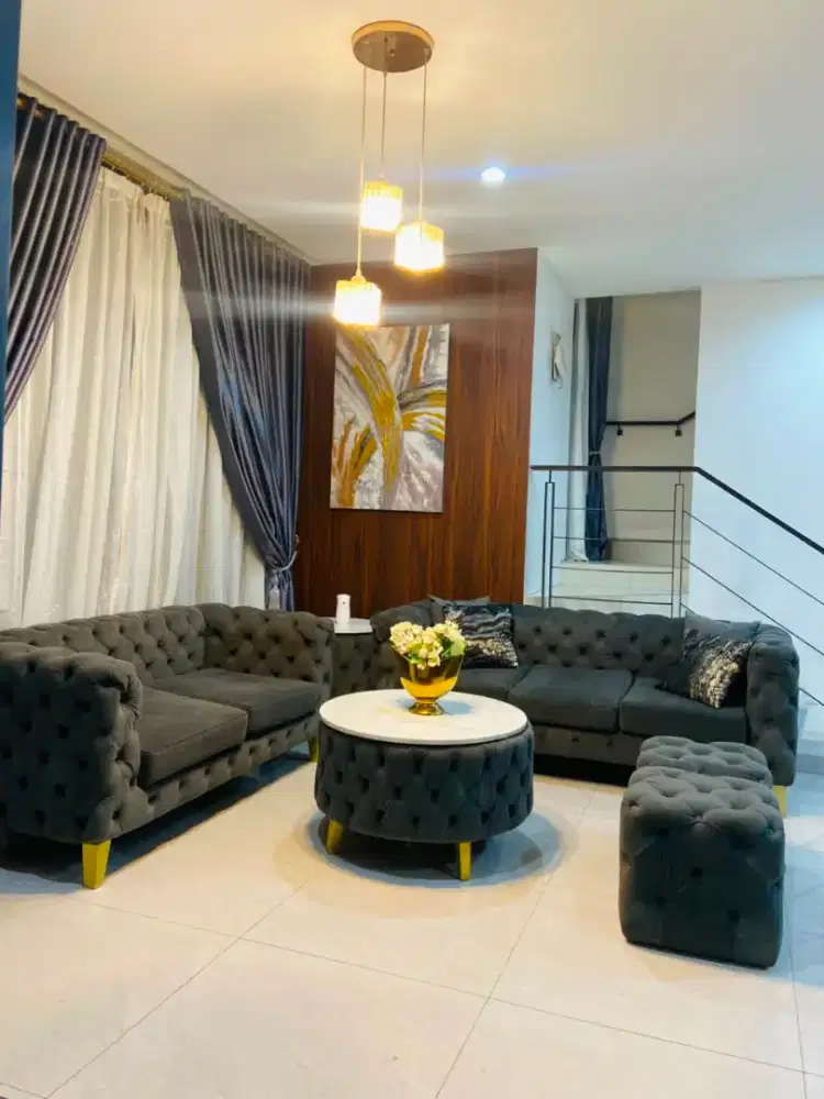 Sewa Rumah Mewah 3.5 Lt Furnish 
Cluster Morizen Summarecon Bekasi