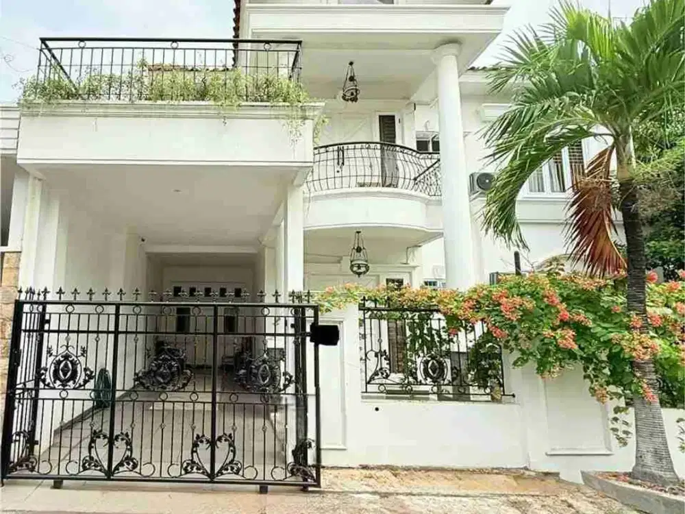 Dijual Rumah 2 Lantai di Taman Galaksi Bekasi. Sangat Terawat. Bebas Banjir