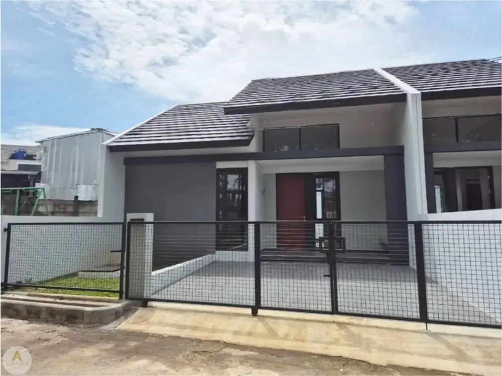 Rumah Baru Komplek Antapani Bandung Lokasi Strategis