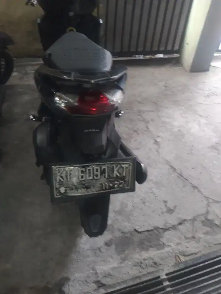 Dijual vario 150 atas nama sensiri