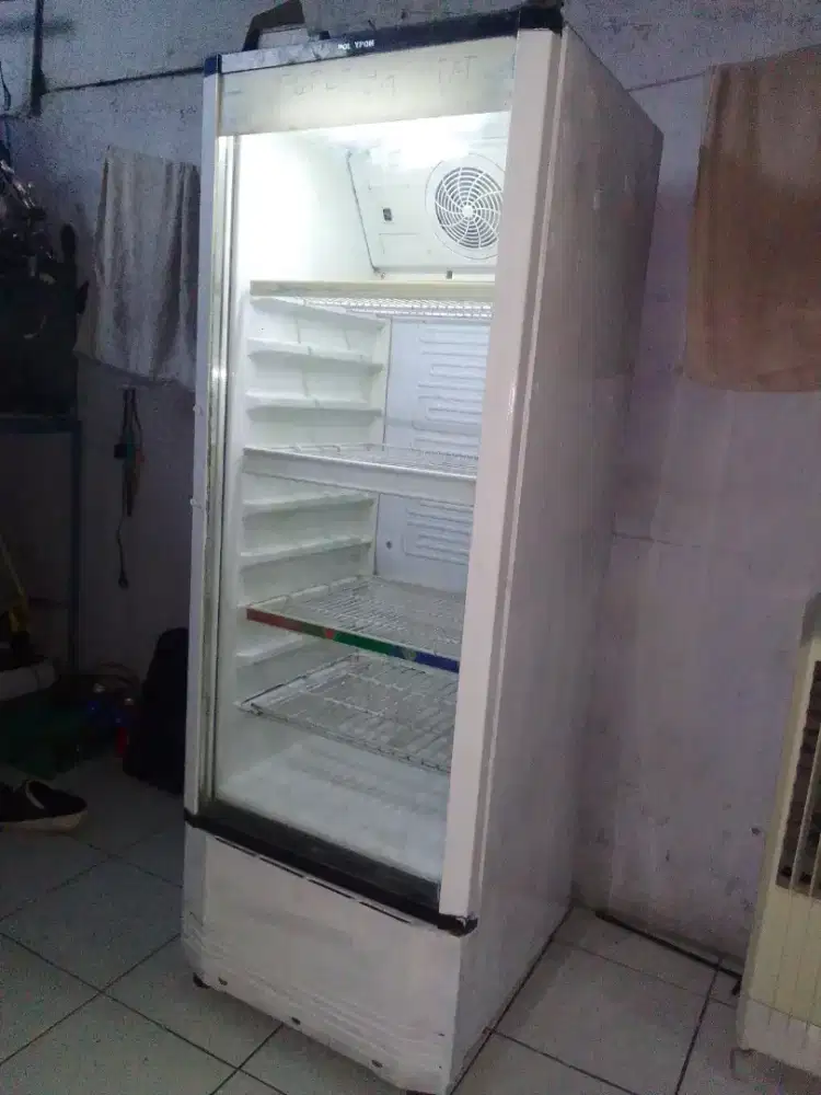 Showcase Polytron 4 rak normal dingin Joss