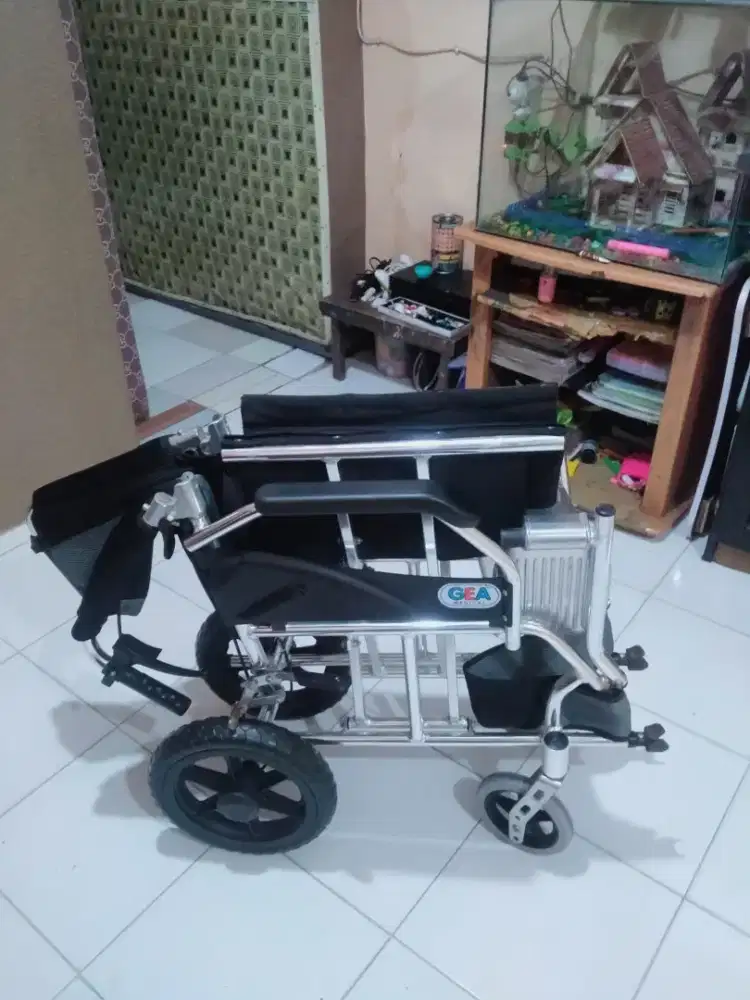 kursi roda ALMINIUM GEA
