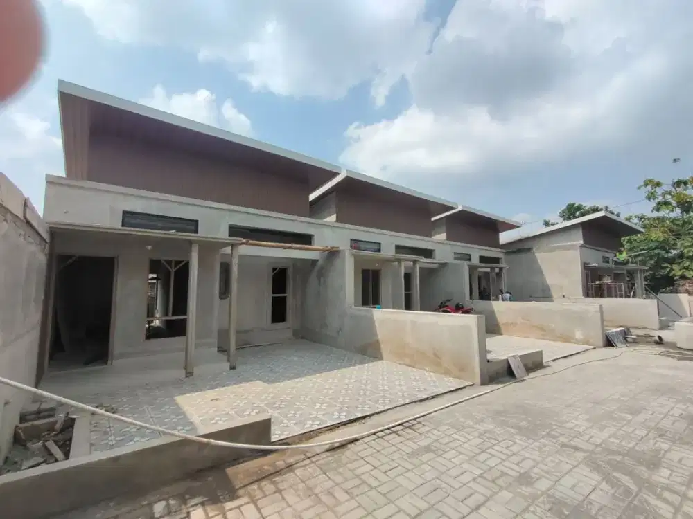 Rumah Proses Finishing dekat Exit Tol Purwomartani Kalasan