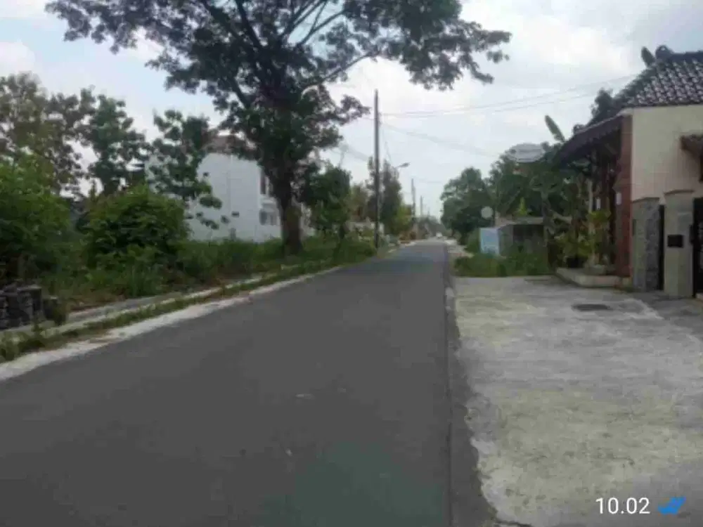 Jual lahan kosong si Maguwoharjo , bagus buat perumahan/pribadi