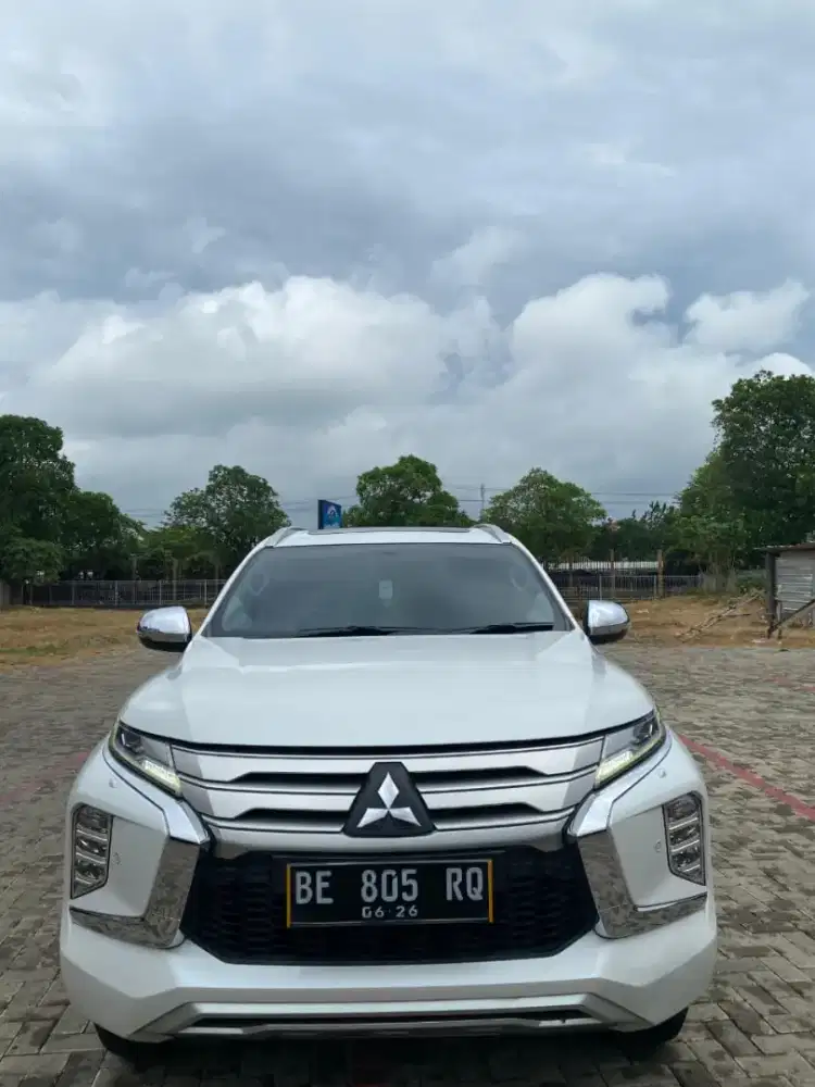 Pajero Sport 4x2 Dakar tahun 2021