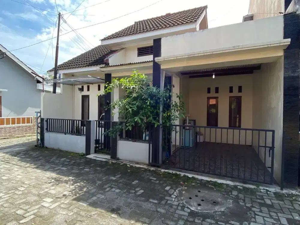 Rumah Minimalis dalam Cluster dekat UMY Tamantirto Kasihan Bantul