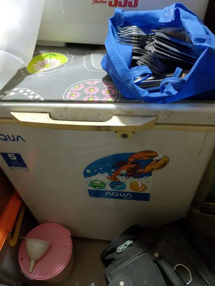 Dijual freezer ,show case