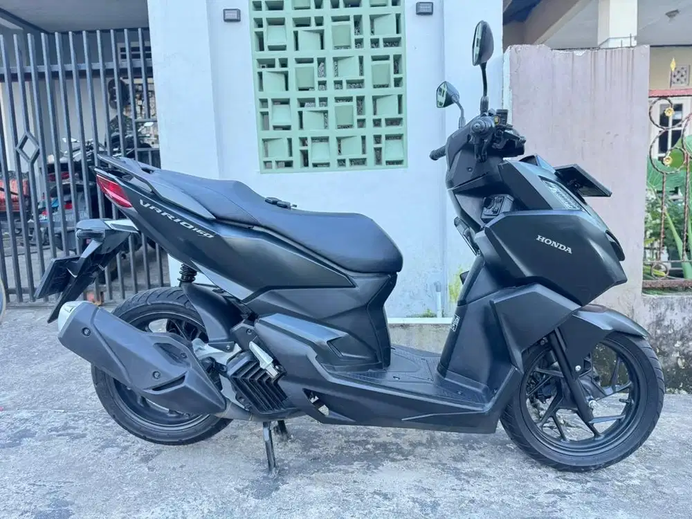 JUAL MOTOR NEW HONDA VARIO 160CC CBS ISS TAHUN 2022