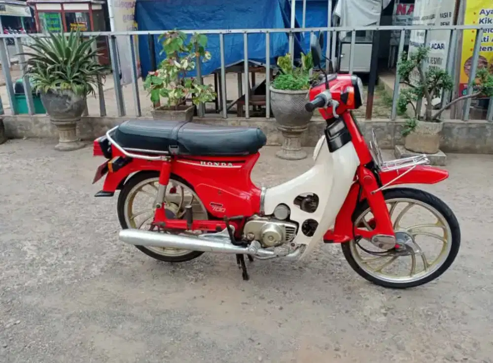 Honda 100 plat N