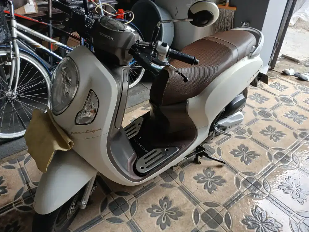 Dijual honda scoopy thn 2023 LOW KM