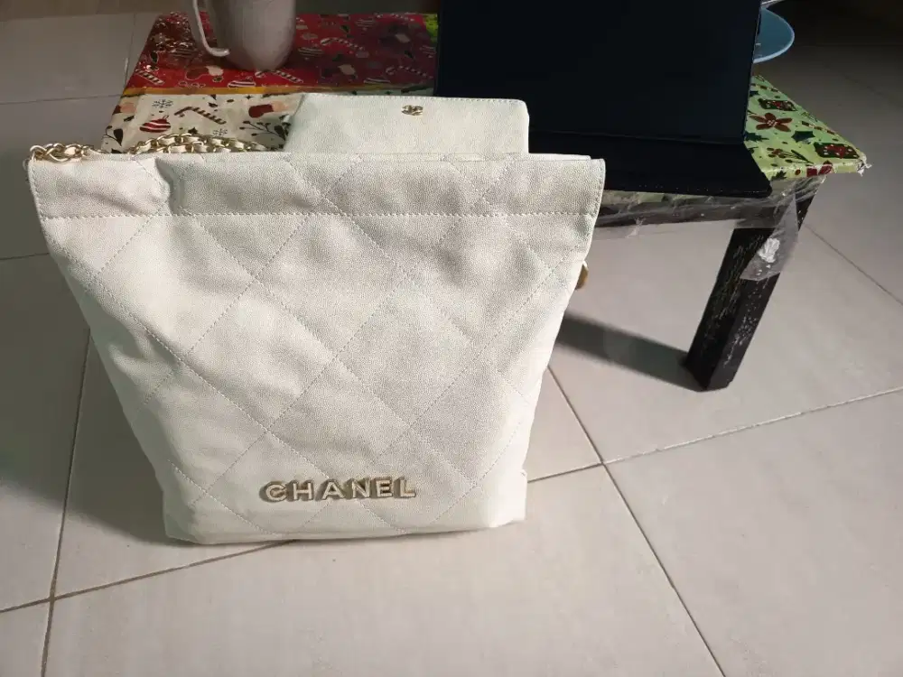 ChaneL 22 ori,jarang d pakai