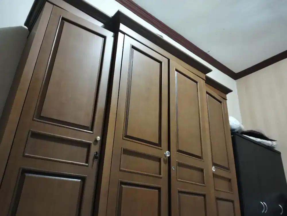Berbagai Furniture Kelas Dua
