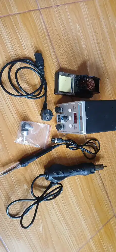 Solder 8586 2 in 1 kondisi mulus
