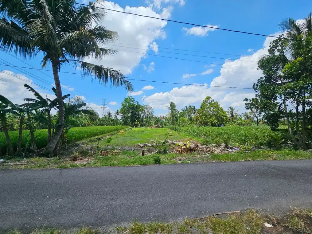 Tanah Pekarangan Dekat Tengkleng Gajah Jalan Kaliurang Km9 Ngaglik Sleman