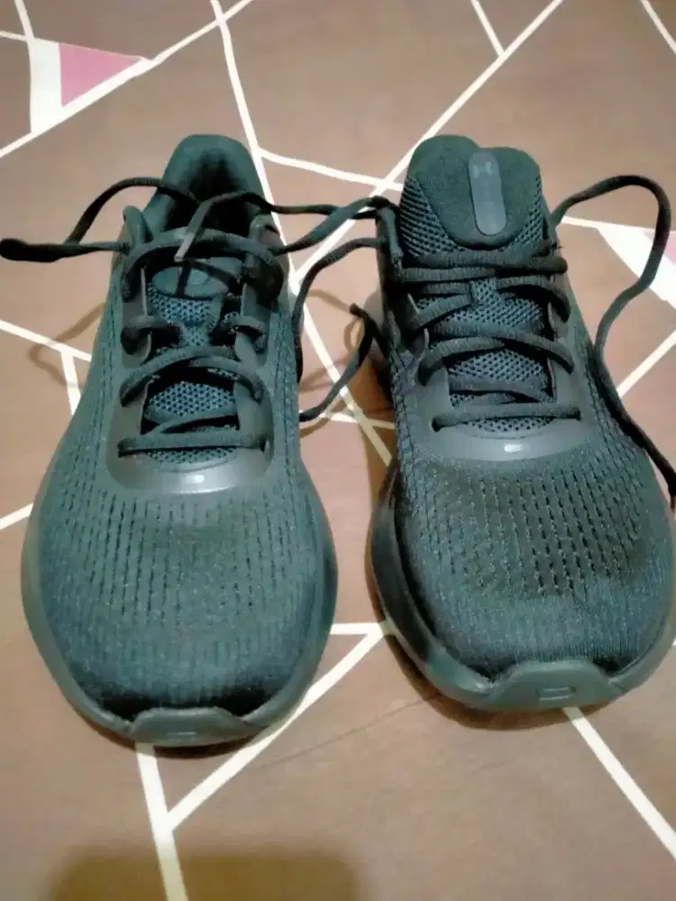 Di Jual Sepatu Under Armour