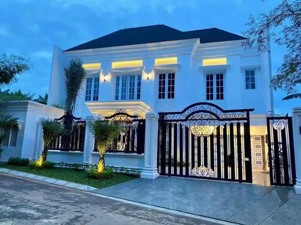 Rumah Brand New Pondok Indah , Luxurious White House Pondok Indah
