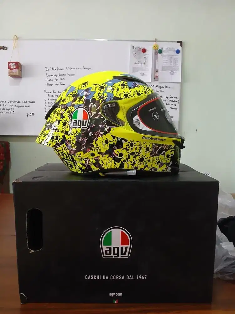 Helmet full face AGV
