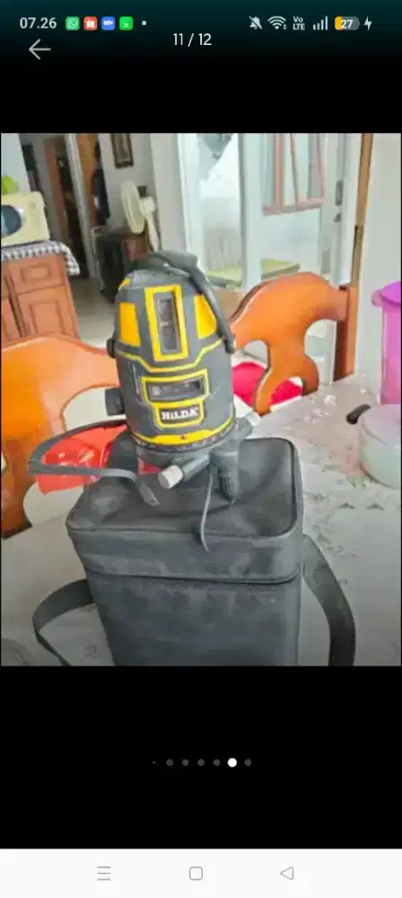 Auto level laser bekas