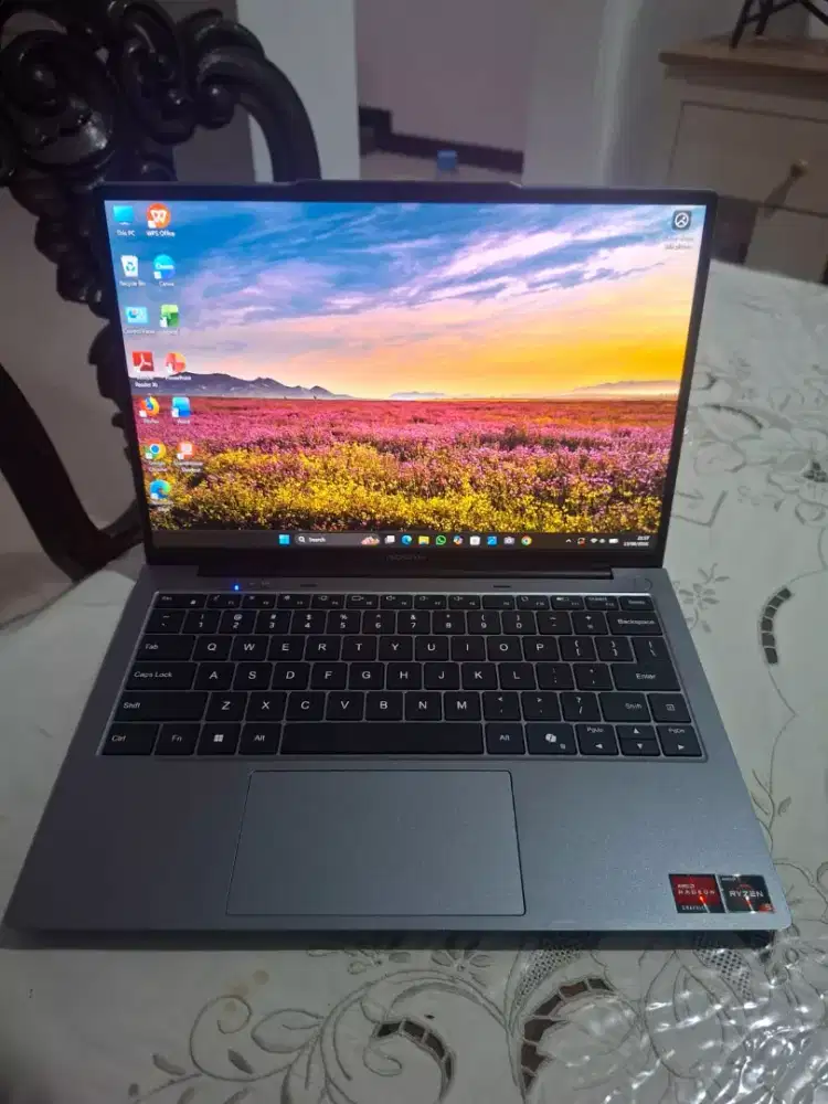 laptop advan workmate baru 3 bulan