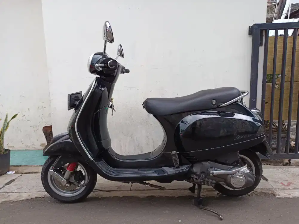 Piaggio vespa lx125 2011 mesin halus