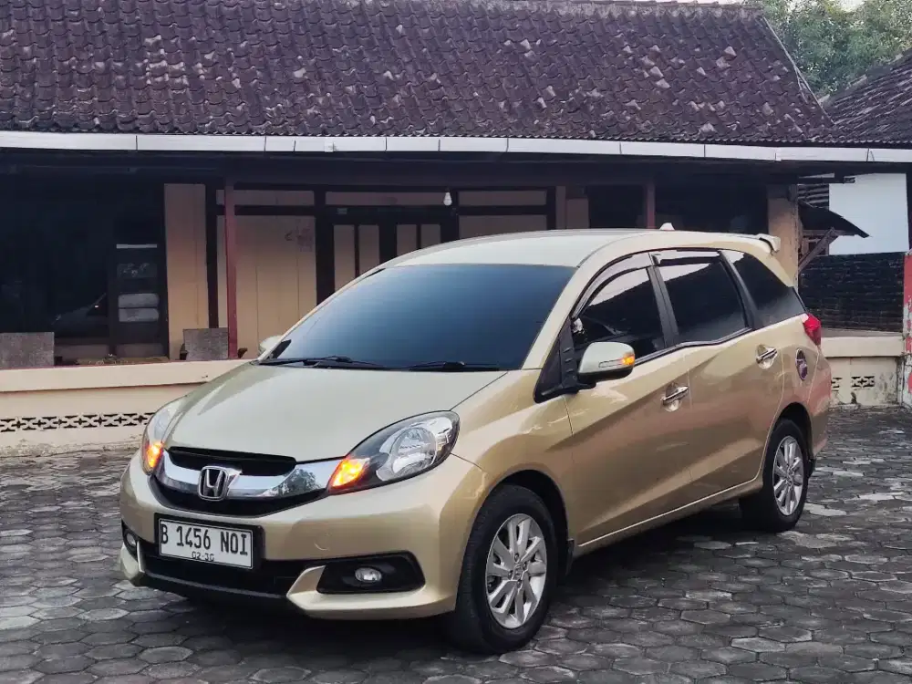 Mobilio E 2015 Automatic
