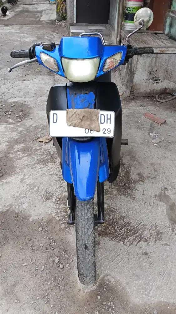 Yamaha Vega R Kotak 2004