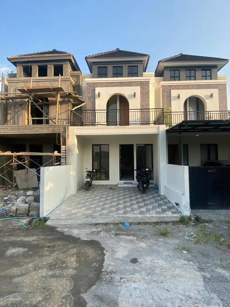 RUMAH DI CLUSTER DOLOG PEDURUNGAN  SEMARANG