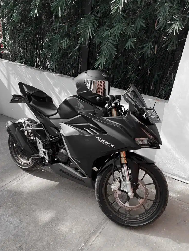 CBR150R tipe ABS