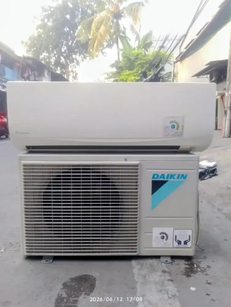 AC Daikin Thailand 3/4 PK R 32 second