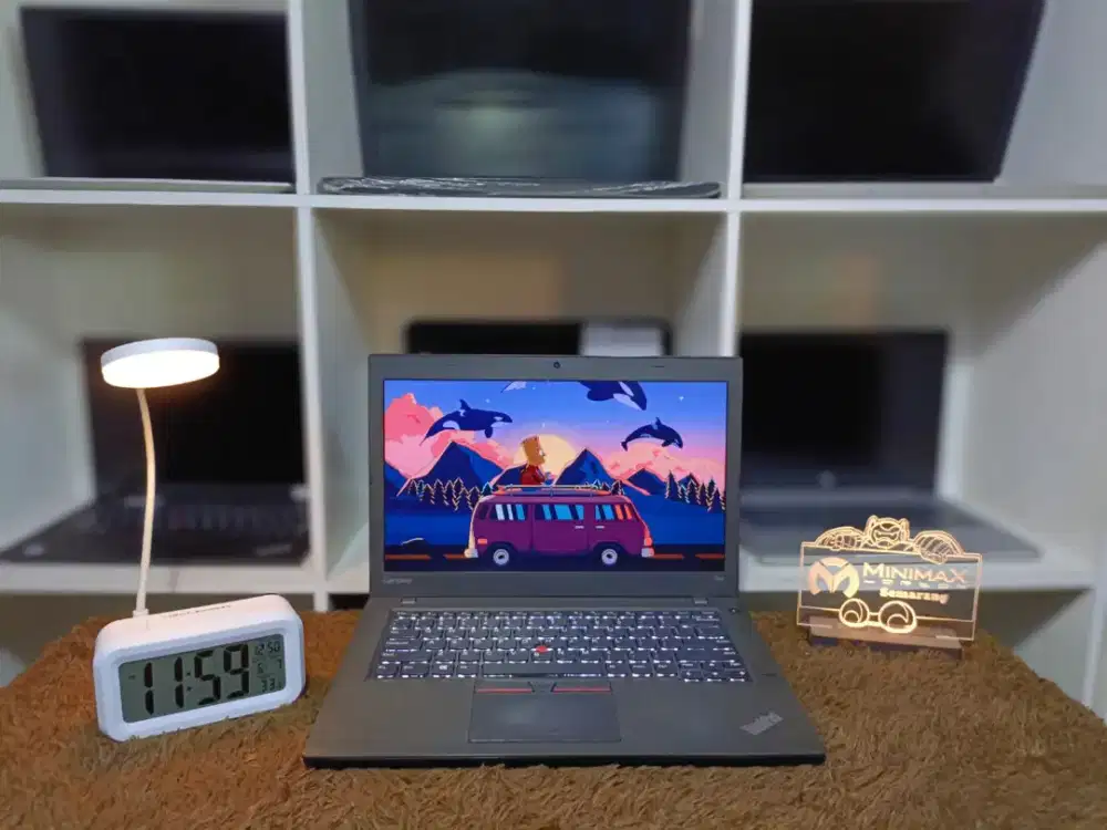Thinkpad T460 core i5  Ram 8GB SSD FHD  Backlight win 10 ori