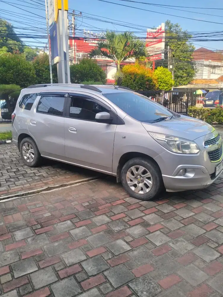 Chevrolet Spin 2013 Bensin