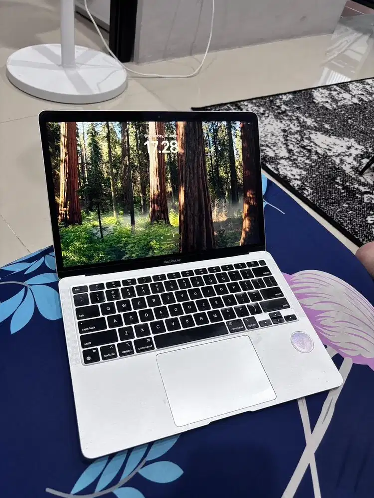 Macbook Air M1 8/256