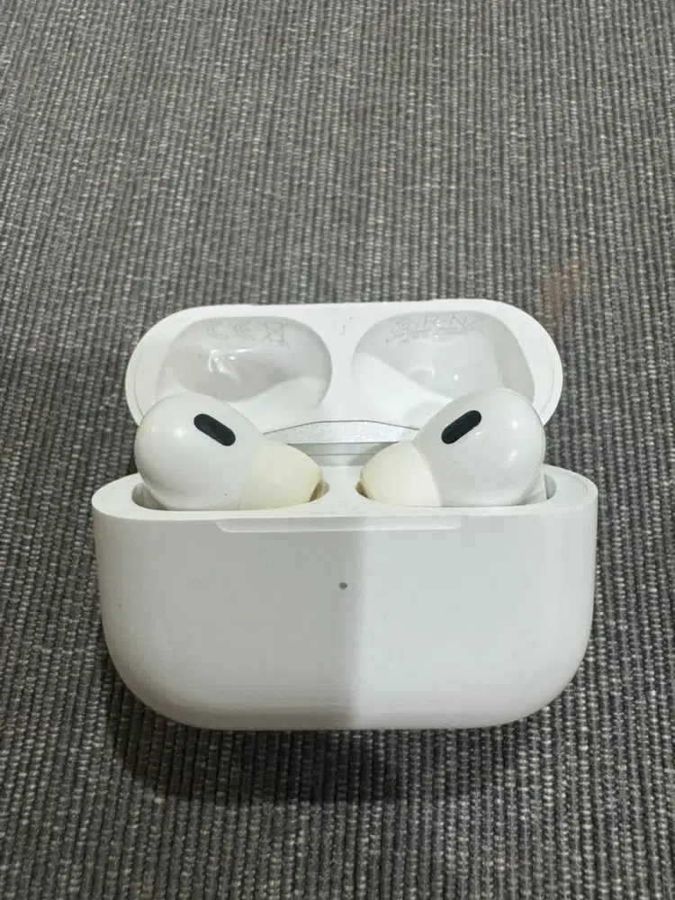 Airpods Pro 2 MagSafe Garansi Inter Lengkap