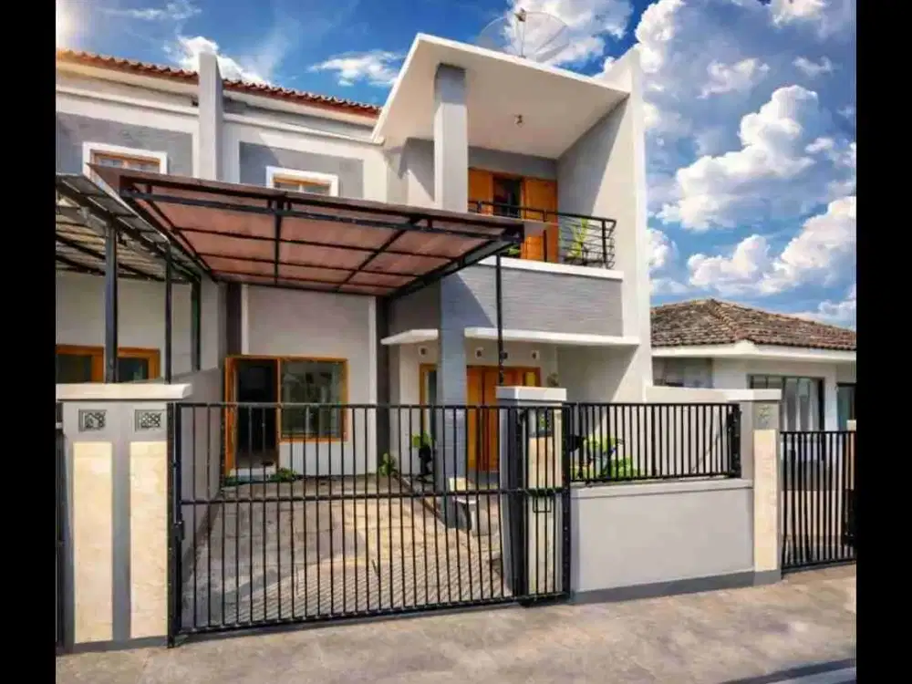 Rumah Strategis Tengah Kota Solo
