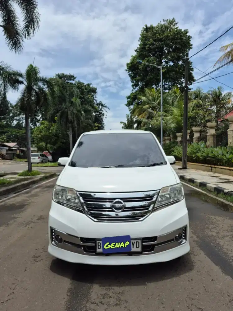 Serena Hws Autech Matic 2014 Putih Terawat Mulus Siap Pakai