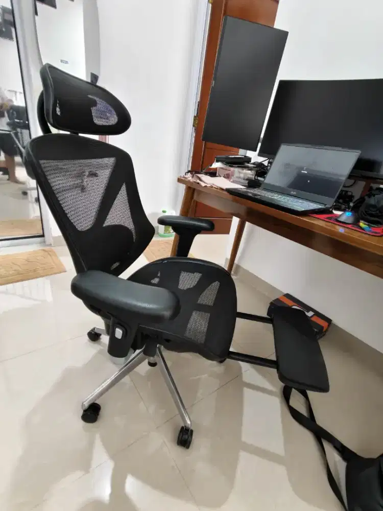 Kursi Kerja Ergonomis Premium