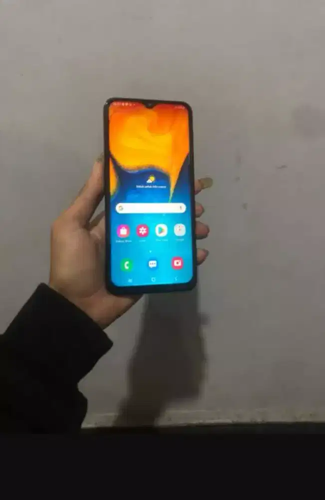 Hp Samsung a20 bekas