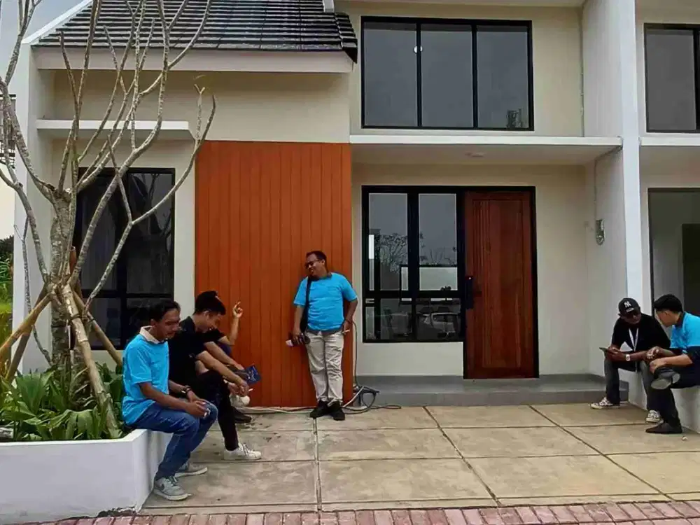 Dipasarkan Rumah Cantik menarik harga ekonomis lokasi strategis cocok untuk keluarga muda yg dinamis