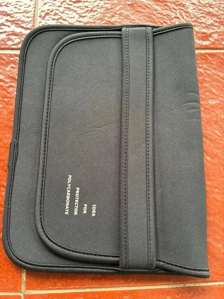 Tas Sofcase Sleeve Laptop Tablet 13 inc