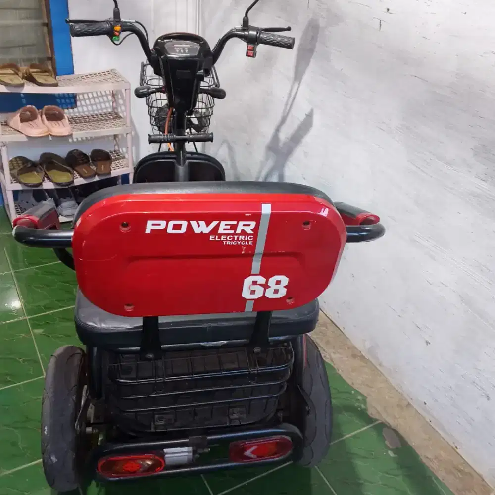 Sepeda listrik roda 3 ( trycycle )