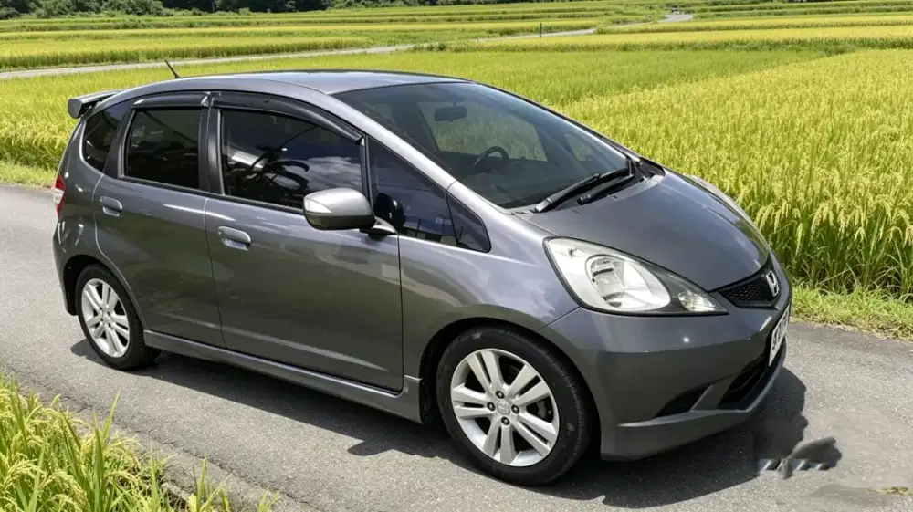 HONDA JAZZ 1.5/RS/2011/OTOMATIS